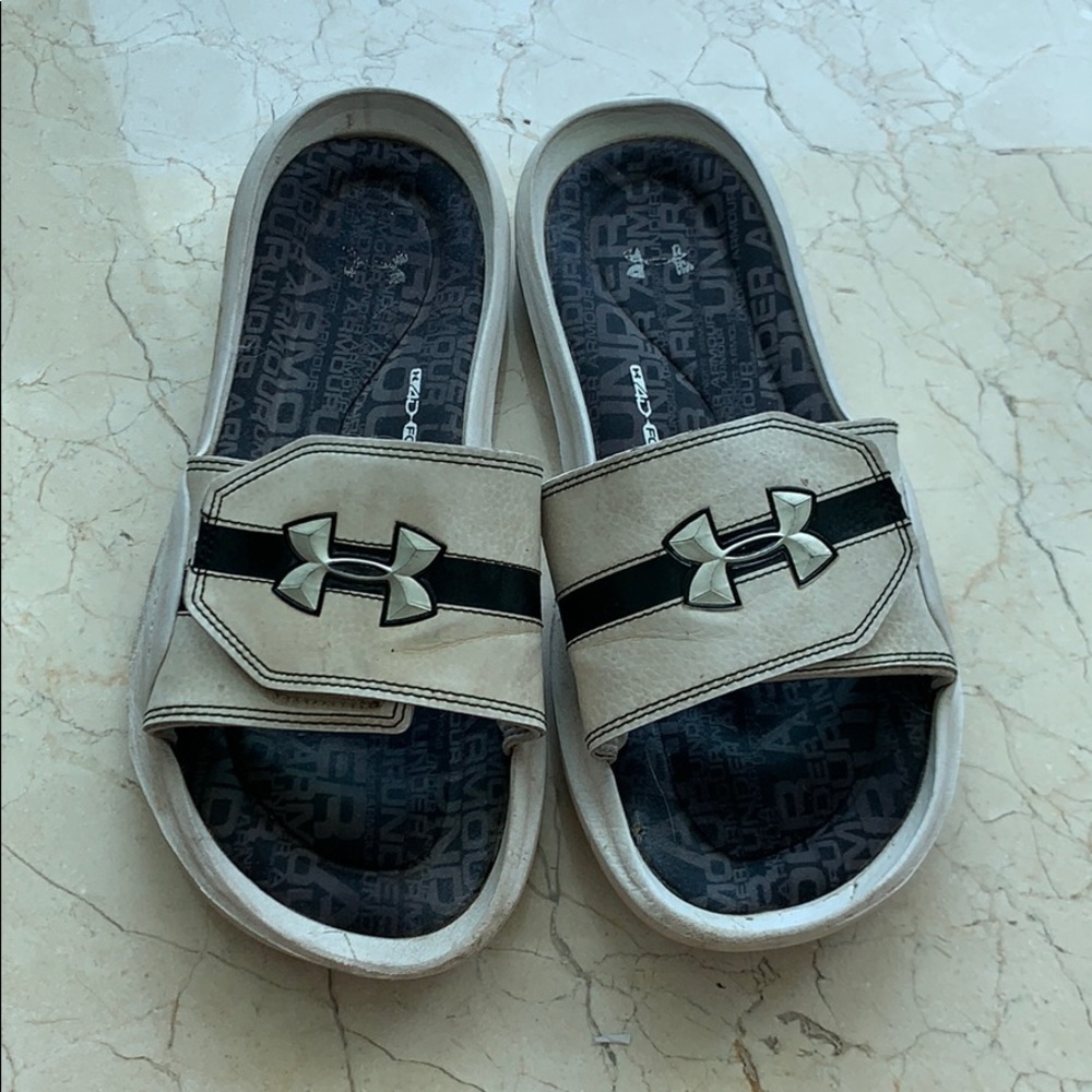 Men’s Under Armour White Black Flip Flops Sandals